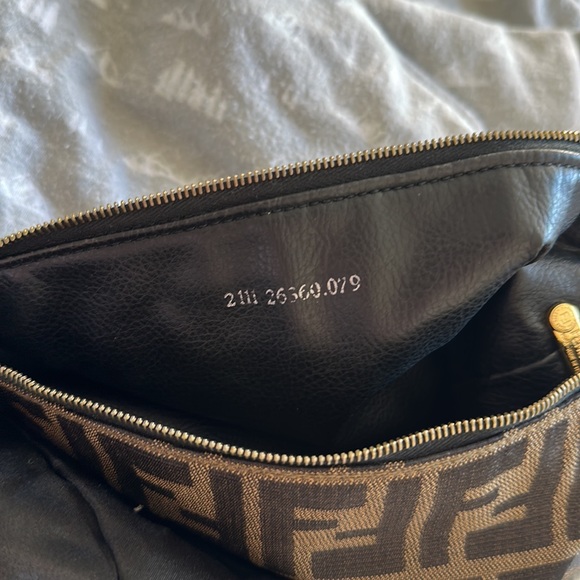 Fendi｜authentic vintage small pouch - Picture 10 of 10